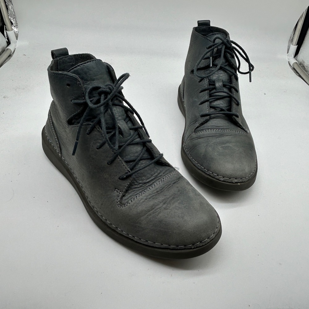 Clarks Hale Rise Leather Ankle Boots Lace Up Booties Soft Leather Women's Size 8